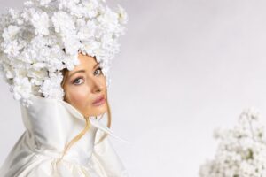 Delia lansează “Analog” în variantă simfonică